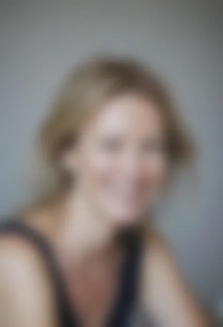 Lotta, 43